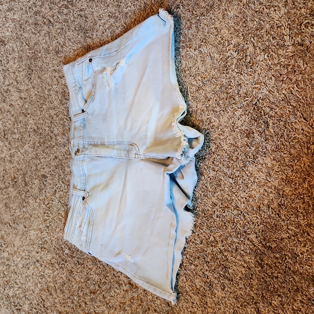 Chi' jean shorts by Sofia Vergara